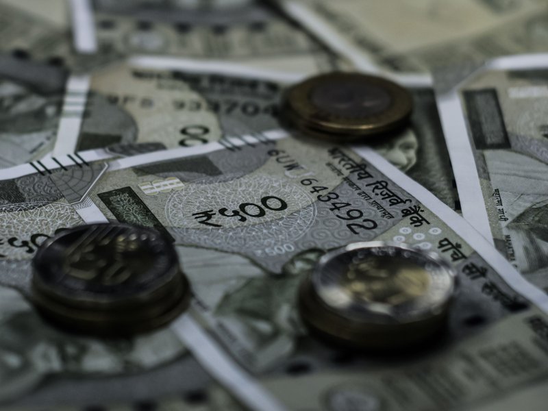 30 साल की उम्र में 5 करोड़ रुपए का रिटायरमेंट फंड बनाना है? जानिए हर महीने कितने की करनी होगी एसआईपी
