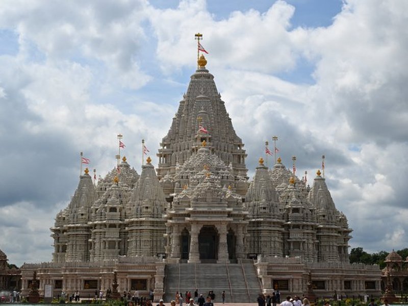 Gujarat CM Bhupendra Patel visits BAPS Akshardham Temple in New Jersey