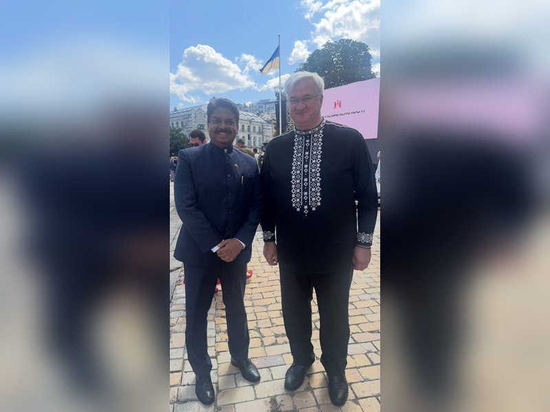 Indian Ambassador conveys Independence Day greetings to Ukraine FM