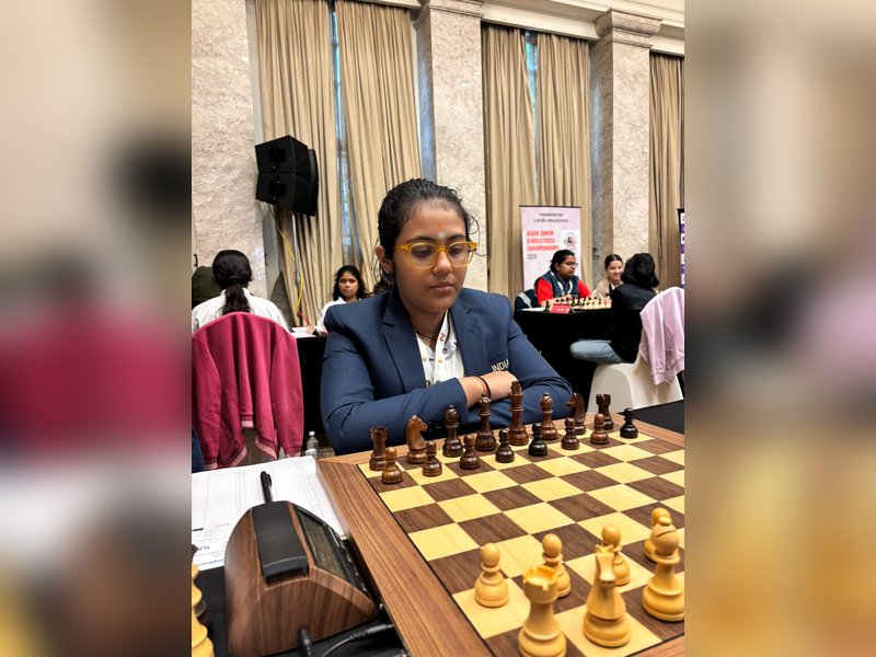 Pratitee takes sole lead; Mayank stays ahead in Asian Junior Girls Classical Chess Championship at the ITC Maratha Sheraton, Mumbai on Monday. Photo credit: MCA
