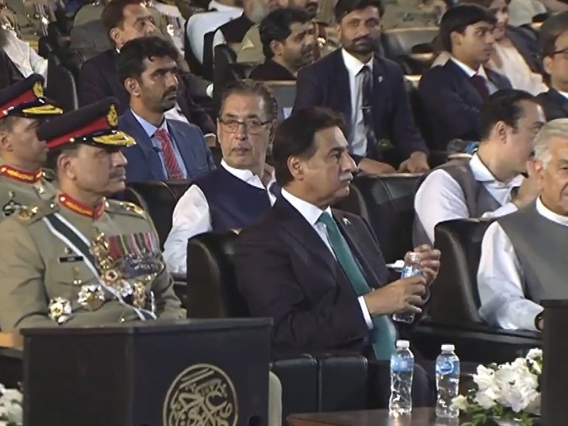 Report slams Pakistan’s civilian leadership for turning 'democracy into a joke’