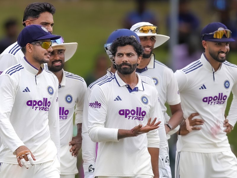 2nd Test: Sri Lanka resist as India pick three wickets, reach 216/7 at Tea