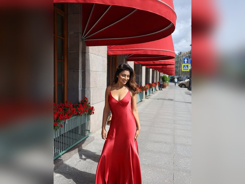 Is Shriya Saran a part of Rajinikanth's 'Dharman'? (Photo: Shriya Saran/Instagram)