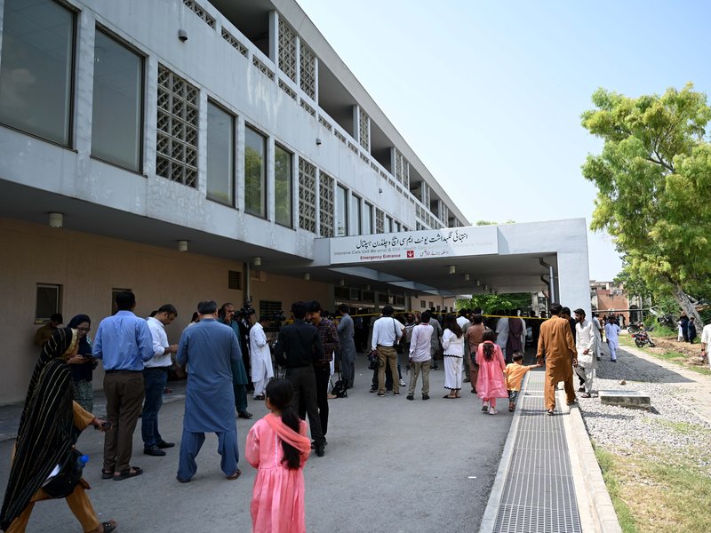 Pakistan: Concerns grow over safety standards after death of 15 newborns at Islamabad hospital
