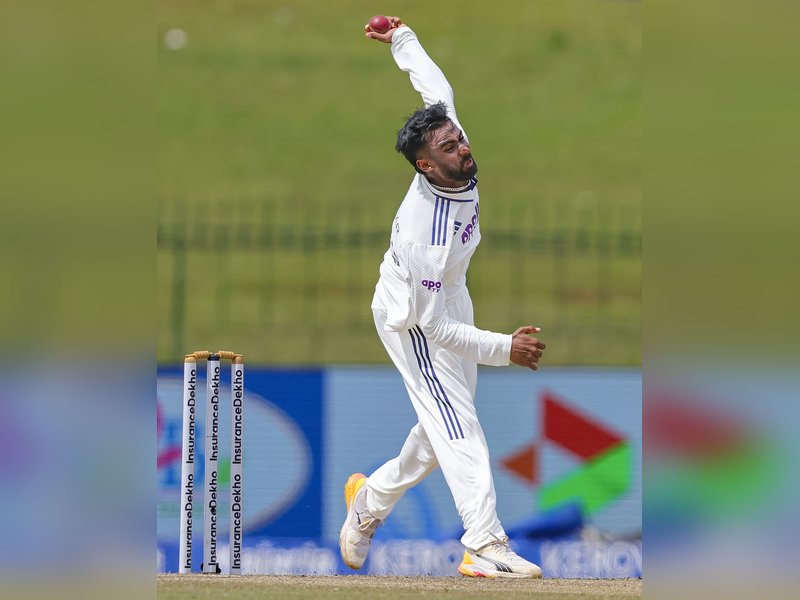 Shocked by Manav Suthar's omission for Tests against New Zealand, has been the find of the season: Murali Kartik. Photo credit: IANS