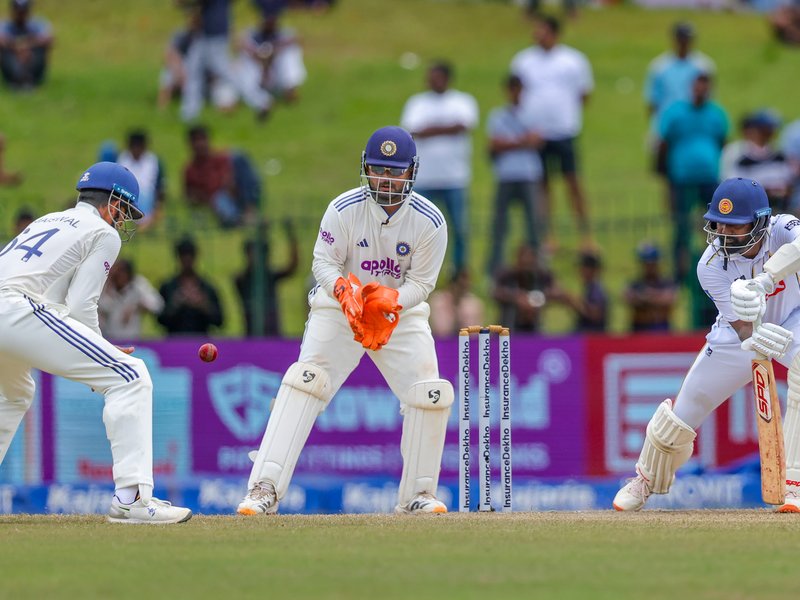 2nd Test: Dinusha nears another ton as Sri Lanka extend lead to 170