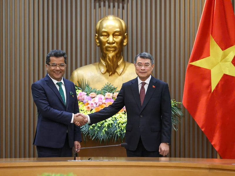 MoS Margherita meets Vietnamese PM Hung, discusses enhancing bilateral ties