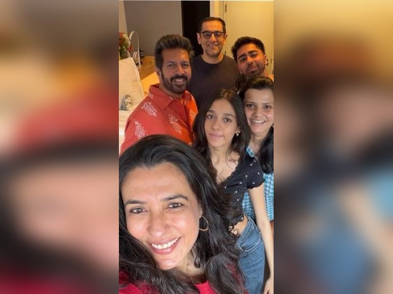 Kabir Khan & Mini Mathur help their daughter move in as she becomes a college student