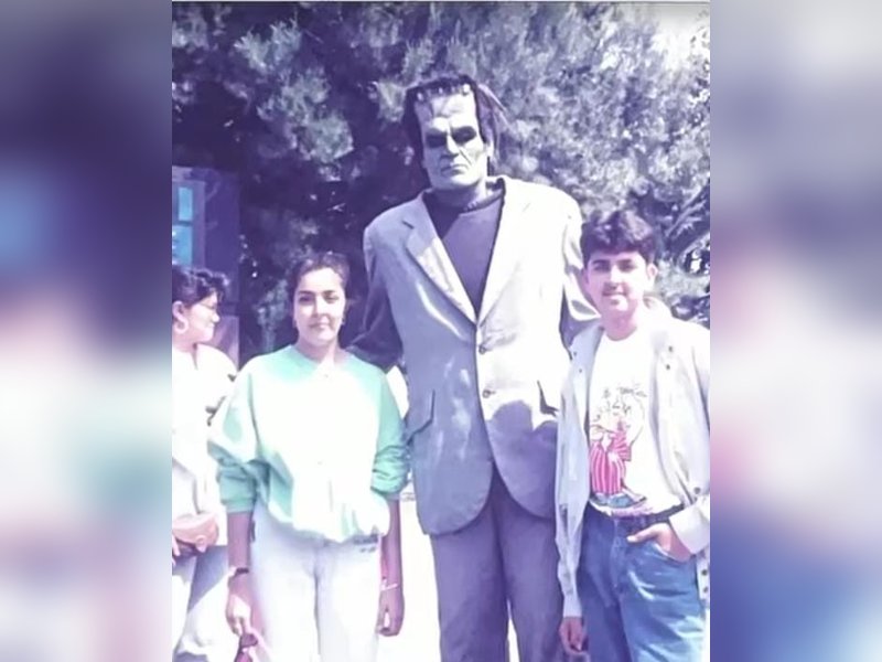 Hrithik Roshan’s sister Sunaina shares unseen childhood & teenage pics of actor on Raksha Bandhan