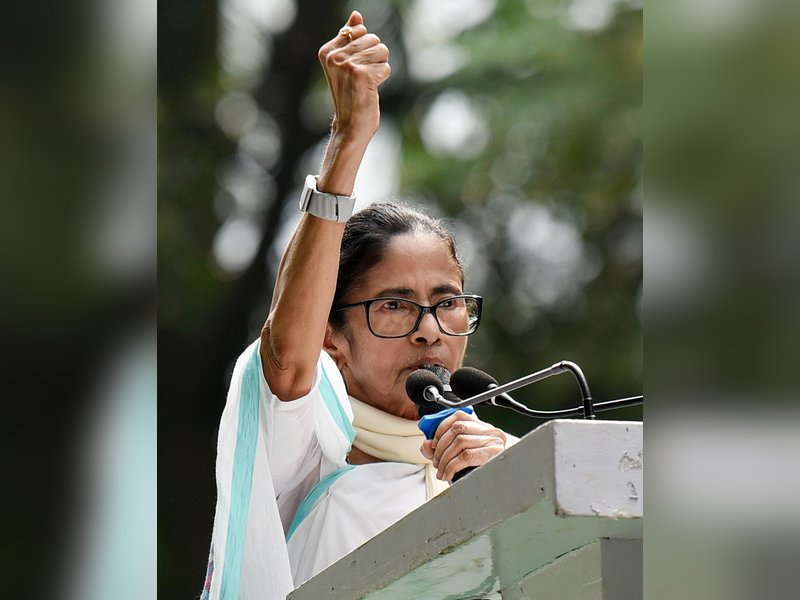 After CM Adhikari’s instruction, Kolkata Police register suo motu FIR against Mamata Banerjee