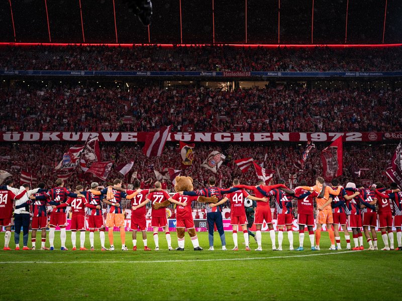 Bayern launches Bundesliga title defence with five-goal statement against Stuttgart
