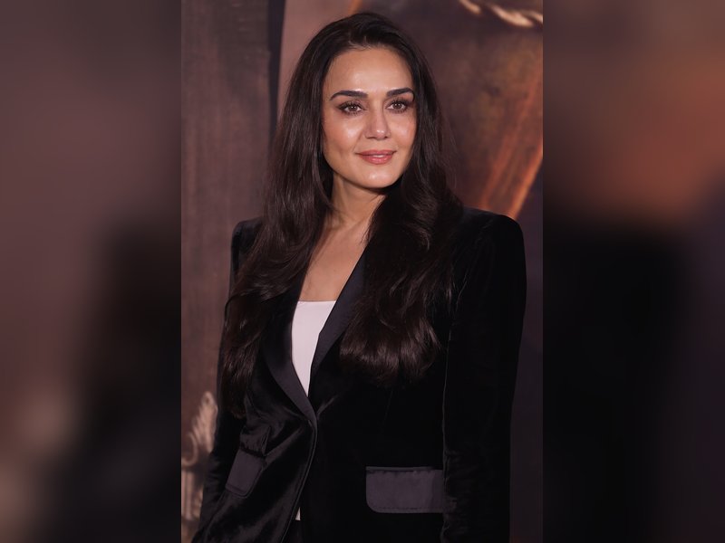 When Preity Zinta pretended to be an adult to sneak into an army party
