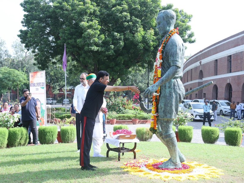 Sports Min Mandaviya leads National Sports Day celebrations at Major Dhyan Chand Stadium
