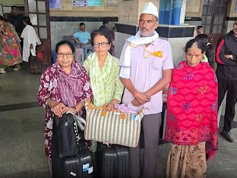 'उम्मीद नहीं थी जिंदा लौटेंगे', नेपाल में फंसे 106 में से 4 टूरिस्ट सुरक्षित नागपुर लौटे, सरकार का किया धन्यवाद