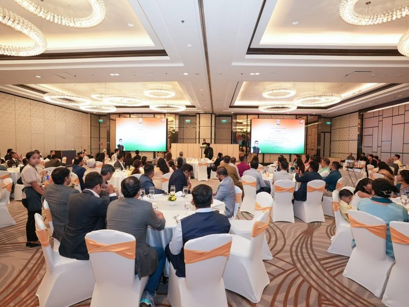 MoS Margherita interacts with Indian diaspora in Laos