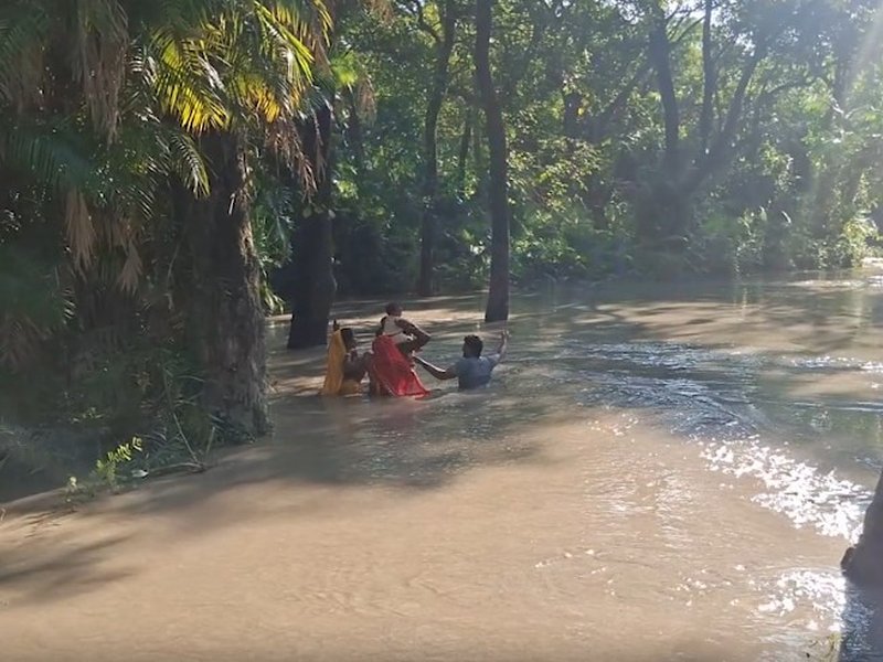 Nepal floods impact: Low-lying areas of Bihar's West Champaran inundated after Gandak Barrage release