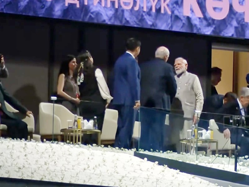वर्ल्ड नोमैड गेम्स के उद्घाटन समारोह में शामिल हुए पीएम मोदी, राष्ट्रपति पुतिन संग फिर दिखी 'कार डिप्लोमेसी'