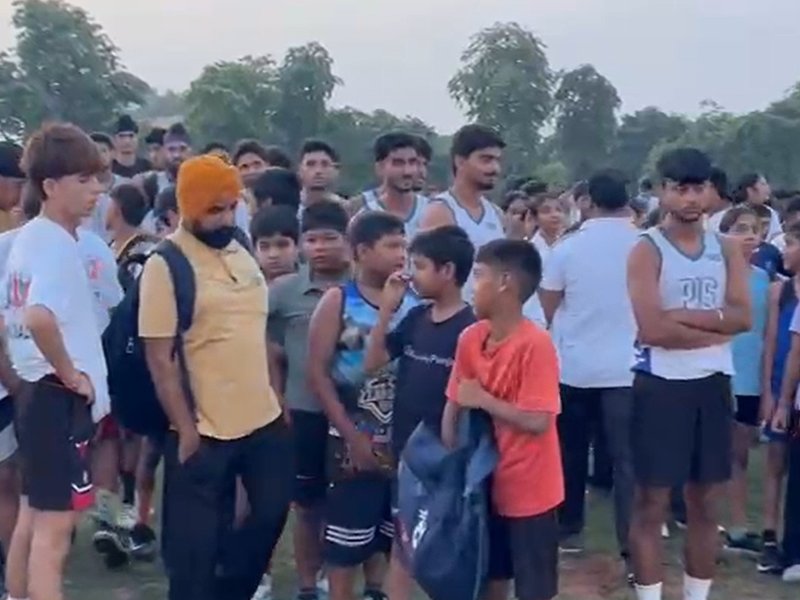 गुरु रविदास महाराज के 650वें प्रकाश पर्व पर पटियाला में मैराथन, स्वास्थ्य मंत्री डॉ. बलबीर सिंह ने दिखाई हरी झंडी