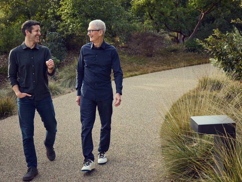 Tim Cook era ends as John Ternus takes over as Apple CEO