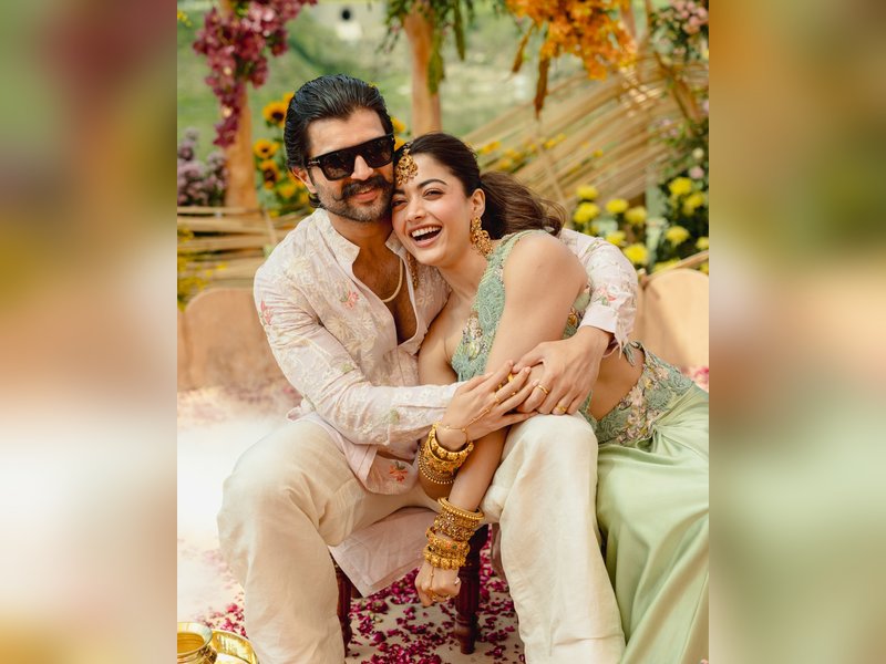 Vijay Deverakona cheers for wife Rashmika Mandanna ahead of 'Mysaa' release: Will make fans proud