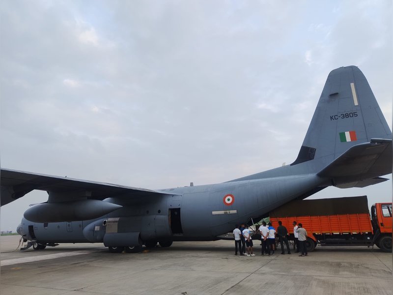 India sends 11-member rescue team, 5.5 tonnes of humanitarian aid to Nepal