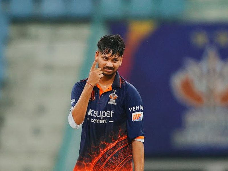 Inspired by Ravindra Jadeja and Hardik Pandya, young Kartik Yadav becomes a vital cog in Kashi Rudras’ playoffs push in the UP T20 League. Photo credit: Kashi Rudras