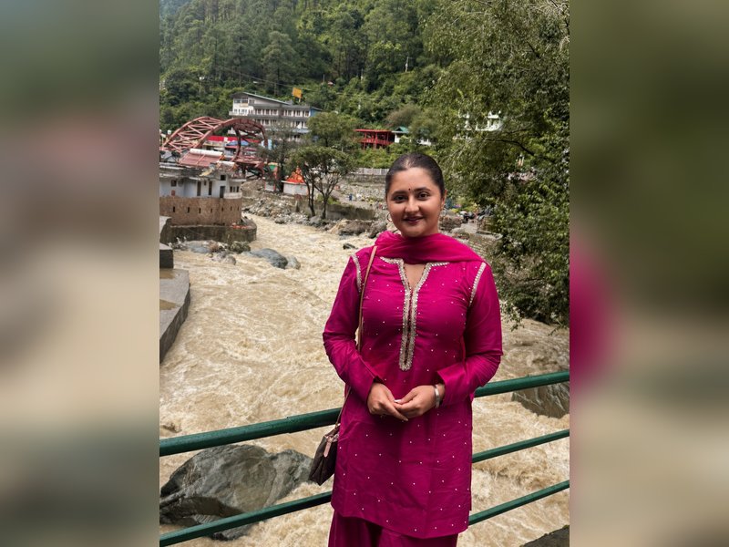 Rashami Desai: Visiting Neem Karoli Baba before ‘Sayonee’ felt very peaceful