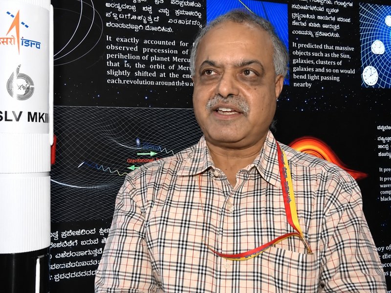 ईओएस-05 सैटेलाइट लॉन्च पर इसरो के पूर्व वैज्ञानिक बोले- यह मौसम और आपदा की निगरानी में करेगा मदद 