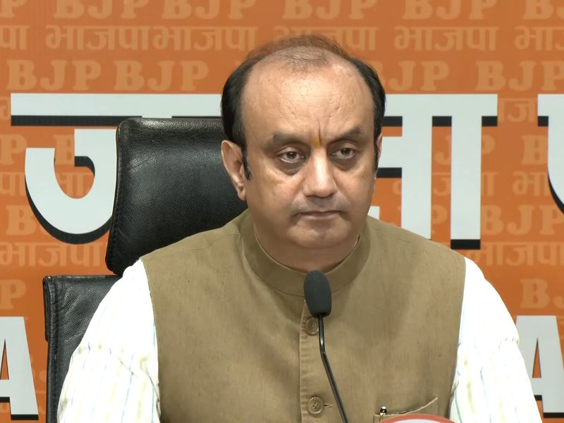 कानून के अनुसार हुई सहारनपुर मस्जिद पर कार्रवाई, इसे राजनीतिक चश्मे से न देखें : सुधांशु त्रिवेदी