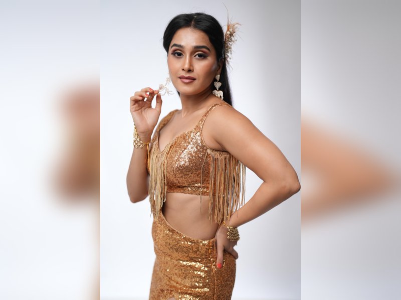 Anushka Kaushik says ‘Bappi Da’s music has a very special place in all our hearts’ as she pays tribute on Janmashtami 