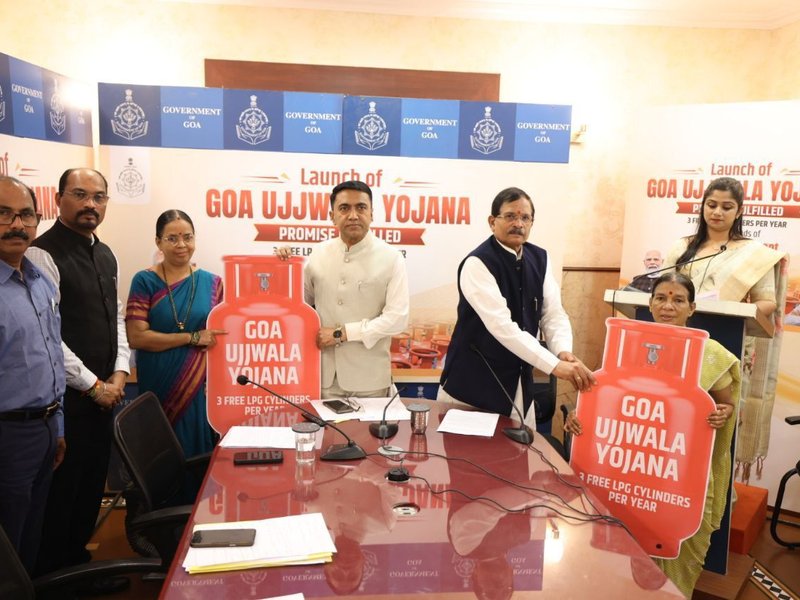 गोवा सरकार ने शुरू की 'गोवा उज्ज्वला योजना', हर साल 3 एलपीजी सिलेंडर का मिलेगा पैसा 