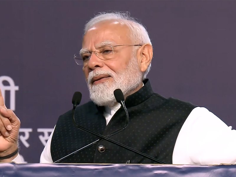PM Modi showcases India’s 7.8 pc growth, contrasts ‘policy paralysis’ of previous era when ‘glass was half-empty’