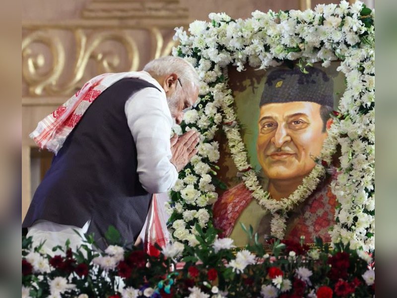 डॉ. भूपेन हजारिका की 100वीं जयंती पर पीएम मोदी और गृह मंत्री अमित शाह समेत कई नेताओं ने दी श्रद्धांजलि 