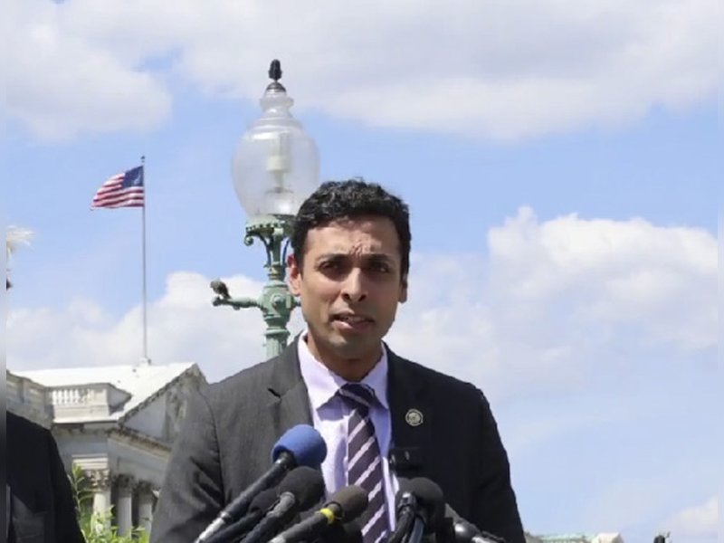 Indian-American lawmaker unveils rapid US data centre expansion plan 