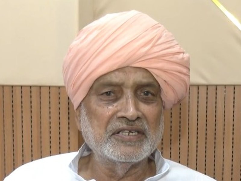 वंदे मातरम पर सियासत तेज, उमर-फारूक के रुख की भाजपा ने की तारीफ