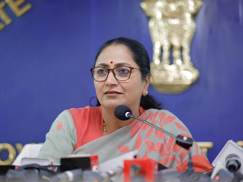 Delhi CM hails Centre's approval for separate Delhi PWD engineering cadre
