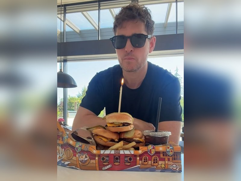 Michael Buble celebrates 51st b’day with an ode to fries: Less frosting, more fries
