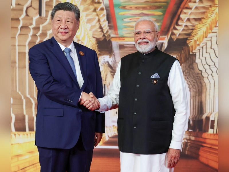 PM Modi, Chinese President Xi Jinping hold talks in New Delhi 