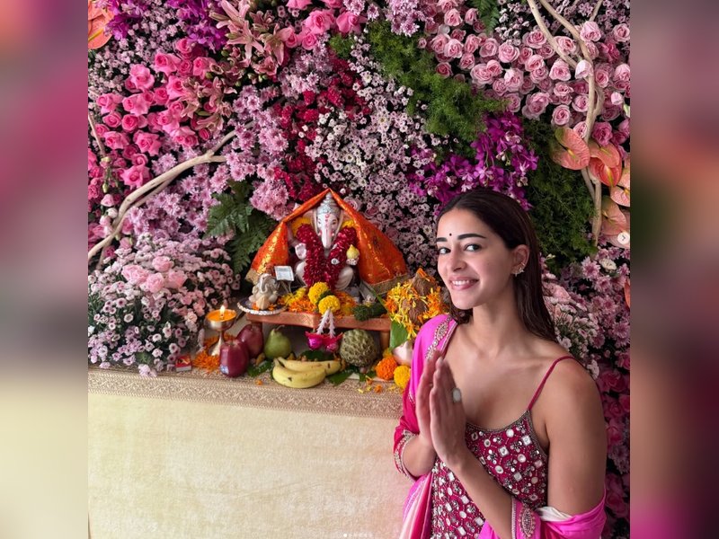 Ananya Panday rushes back home for Ganpati celebrations: ‘Just in time for my fave’