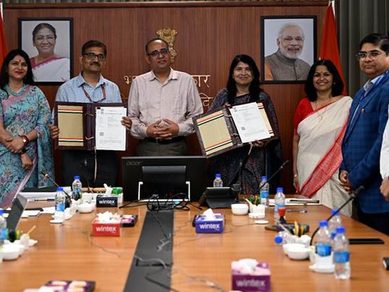 Govt to expand pension coverage via ‘Pension Sakhis’ in rural India