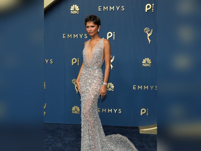 Zendaya brings back 90's magic as she debuts pixie hair at Emmys