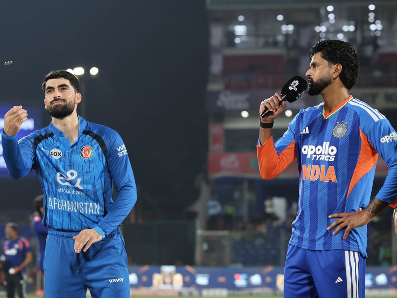 अफगानिस्तान के खिलाफ दूसरे टी20 में भारत ने टॉस जीतकर चुनी गेंदबाजी, वरुण की जगह रवि बिश्नोई को मौका