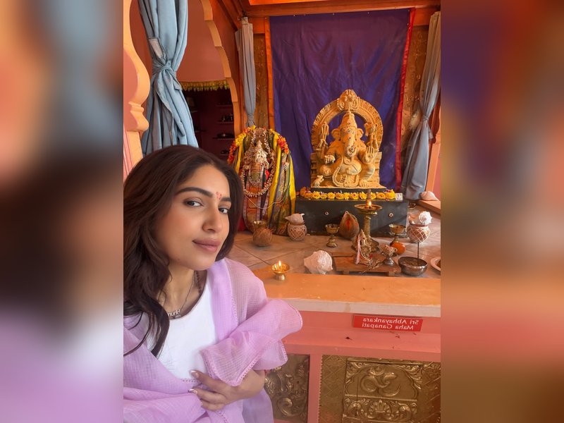 Bhumi Pednekar finds Ganpati Bappa in NY:  He finds you wherever you are