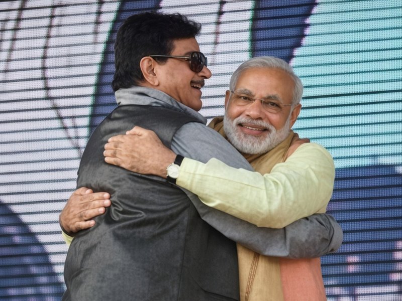 शत्रुघ्न सिन्हा ने पीएम मोदी को किया बर्थडे विश, लिखा-'दोस्त को जन्मदिन की ढेरों शुभकामनाएं'