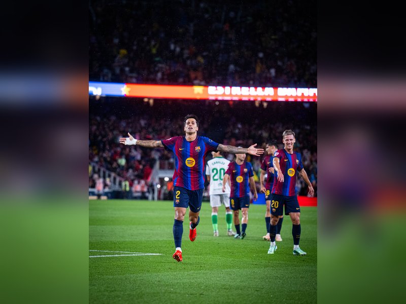 La Liga: Barca in seventh heaven against Racing, Atletico beat Osasuna