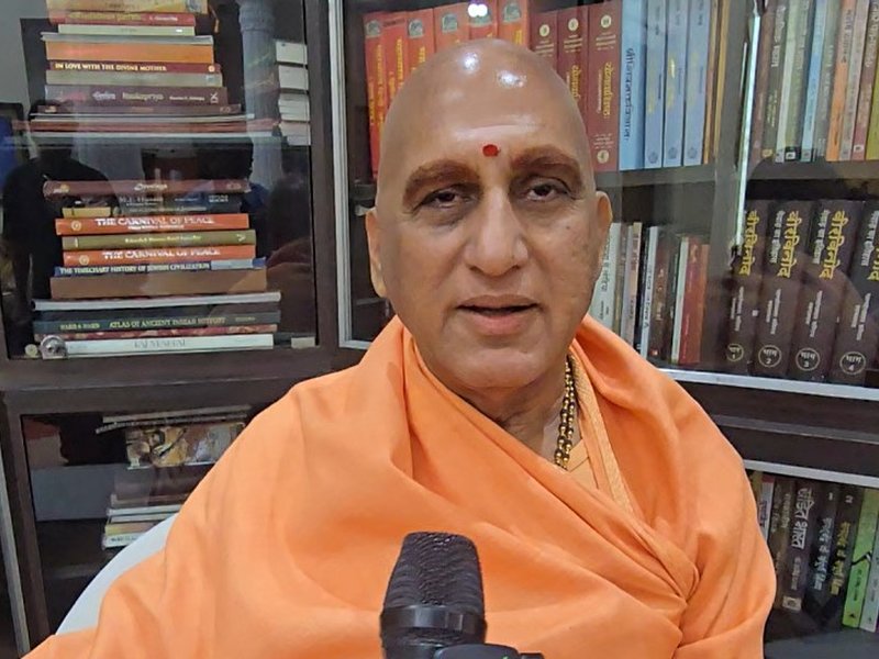 'पीएम मोदी देश के सच्चे शासक और उपासक', जूनापीठाधीश्वर स्वामी अवधेशानंद गिरि ने दी जन्मदिन की बधाई