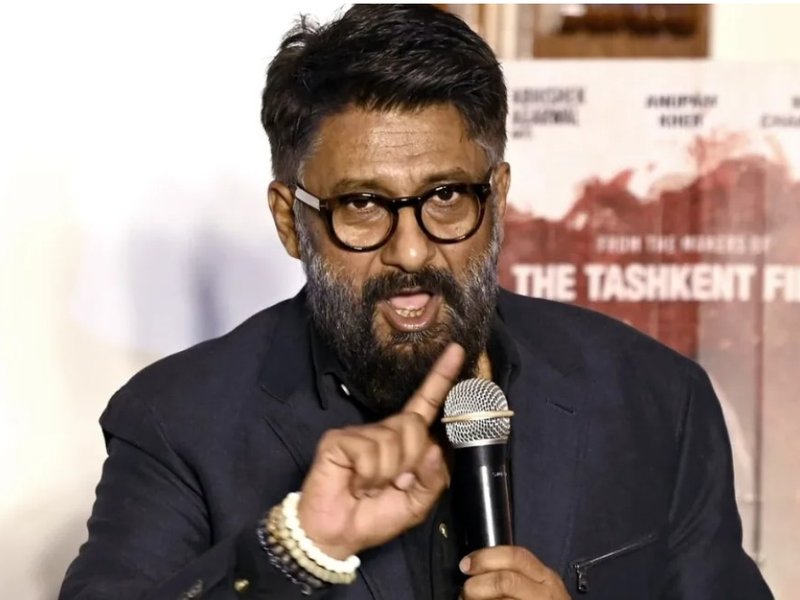 पल्लवी जोशी को 'विवेक अग्निहोत्री की पत्नी' कहे जाने पर भड़के निर्देशक, पूछा-ये कैसी पत्रकारिता है