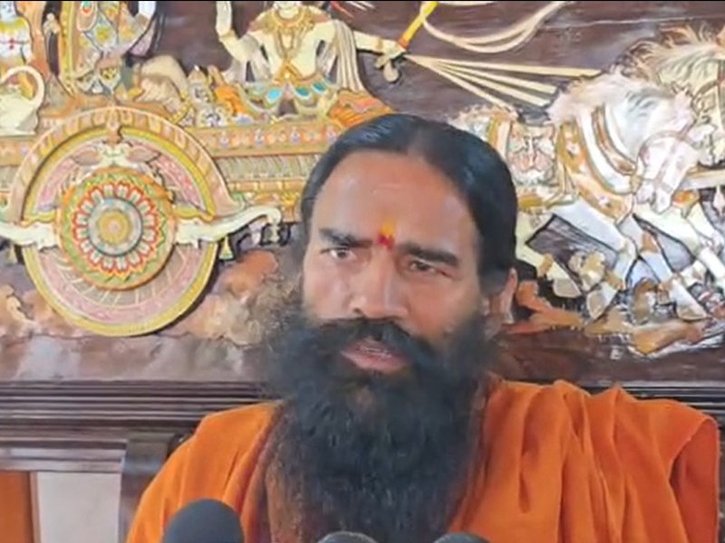 बाबा रामदेव और स्वामी चिदानंद सरस्वती ने पीएम मोदी को दी जन्मदिन की बधाई  
