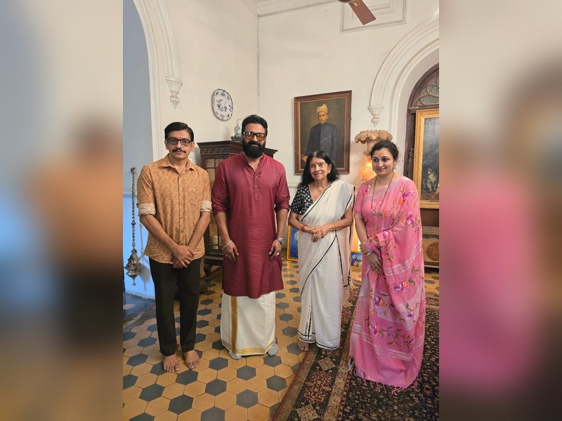 Rishab Shetty, wife Pragathi Shetty meet Travancore Royal Family; offer prayers at world renowned Sree Padmanabhaswamy Temple (Photo:IANS/PR)