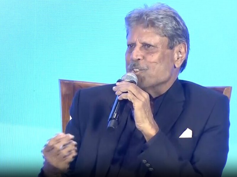 'अगर सरकार और बोर्ड कहेंगे कि हाथ नहीं मिलाना तो मैं ऐसा ही करूंगा',भारत-पाकिस्तान हैंडशेक विवाद पर बोले कपिल देव